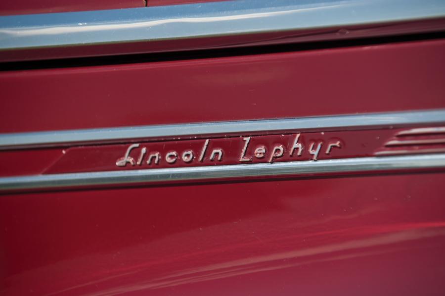  Lincoln Zephyr Club Coupe 1940 года  (фото 13 из 27)